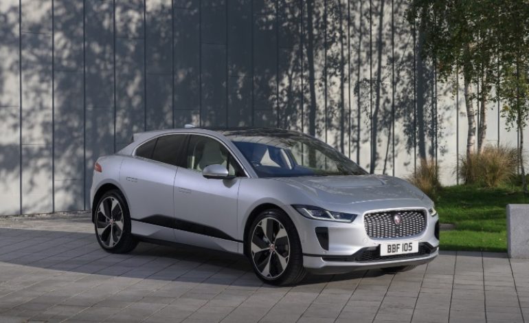 Lüks ve Performansın Otomobili: Jaguar